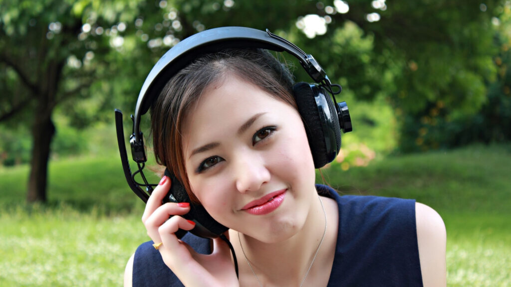 un slogan musical devient un tube à force d'écoute répétitive