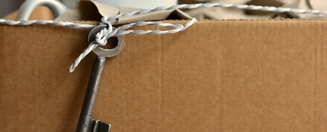 faire ses cartons et rendre les clefs
